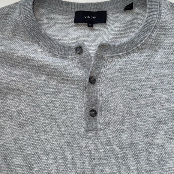 Vince Men's Gray Wool/Cashmere Blend  Henley Sweater Size XL - Picture 3 of 7